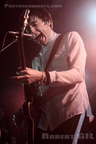 MILES KANE - 2013-05-22 - PARIS - La Maroquinerie - Miles Kane